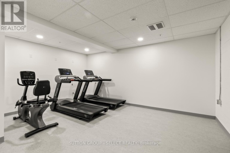 305 - 351 HILL STREET, London East (East K), Ontario, N6B2M2