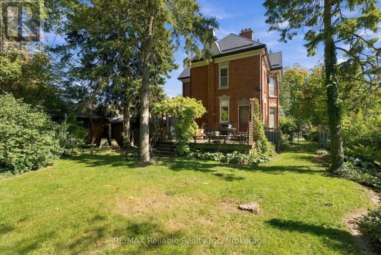 19 SPARLING STREET, Huron East (Seaforth), Ontario, N0K1W0