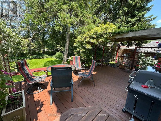 19 SPARLING STREET, Huron East (Seaforth), Ontario, N0K1W0
