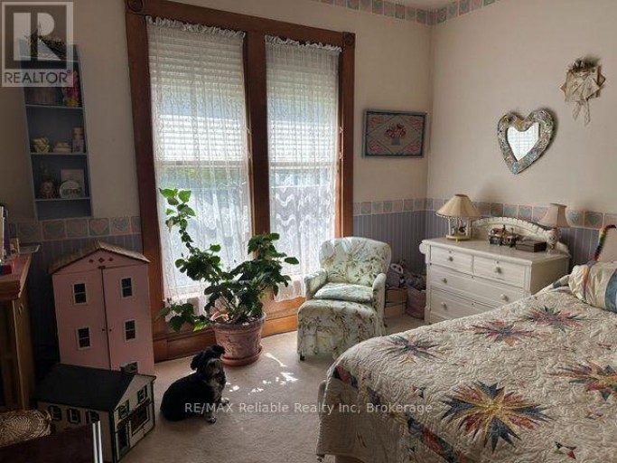 19 SPARLING STREET, Huron East (Seaforth), Ontario, N0K1W0