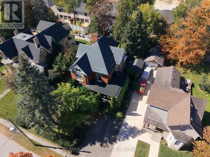19 SPARLING STREET, Huron East (Seaforth), Ontario, N0K1W0
