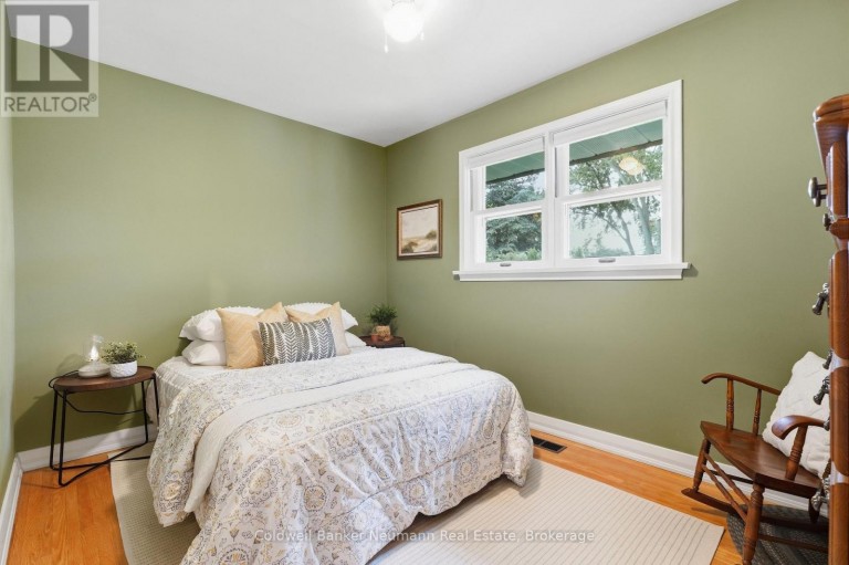 82 KNIGHTSWOOD BOULEVARD, Guelph (Riverside Park), Ontario, N1E3W7