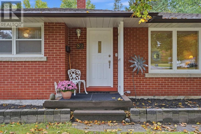 82 KNIGHTSWOOD BOULEVARD, Guelph (Riverside Park), Ontario, N1E3W7