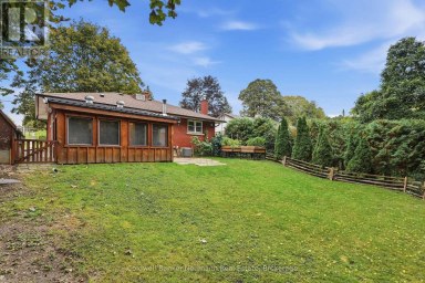 82 KNIGHTSWOOD BOULEVARD Guelph (Riverside Park) Ontario photo 27