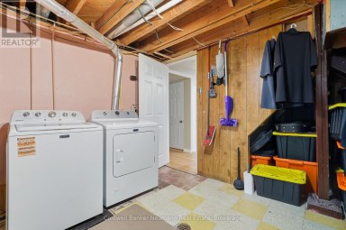 82 KNIGHTSWOOD BOULEVARD Guelph (Riverside Park) Ontario photo 34