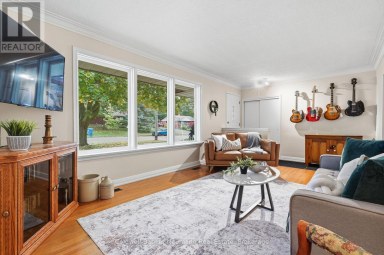 82 KNIGHTSWOOD BOULEVARD Guelph (Riverside Park) Ontario photo 4