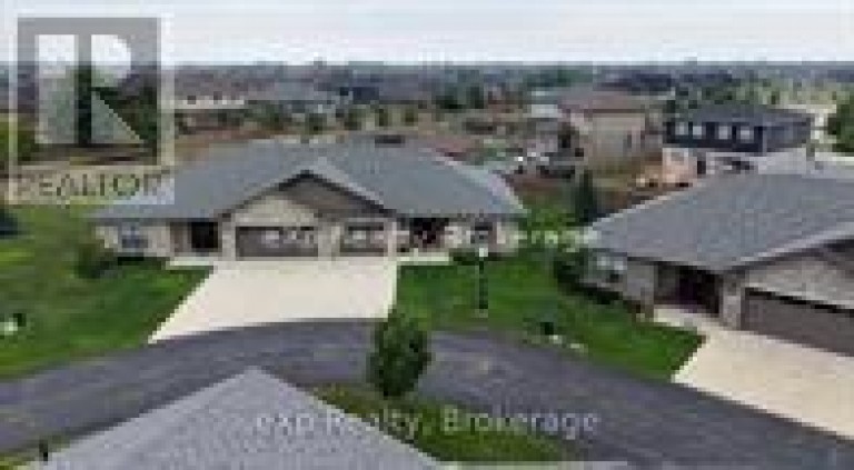 11-1050 WATERLOO STREET, Saugeen Shores, Ontario, N0H2C3