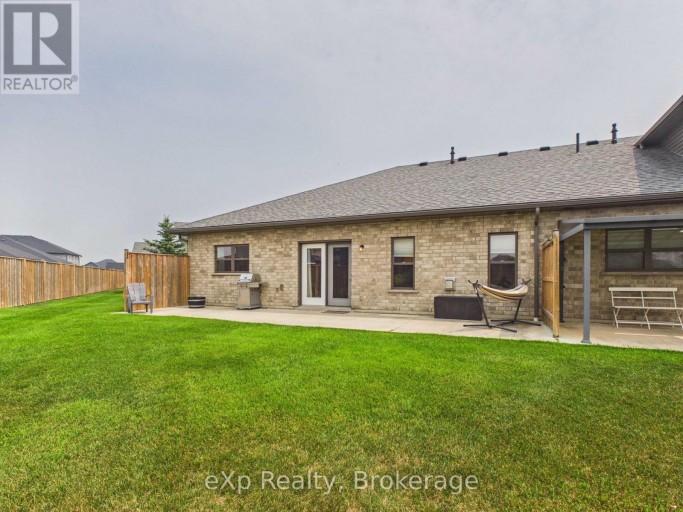 11-1050 WATERLOO STREET, Saugeen Shores, Ontario, N0H2C3