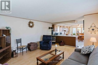 UNIT # 3 - 332 CONCESSION 6 Saugeen Shores Ontario photo 14