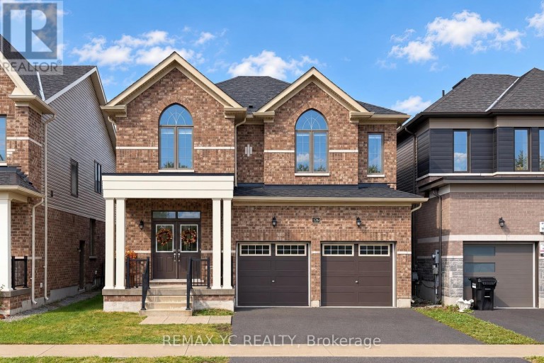 126 DURHAM AVENUE, Barrie, Ontario, L9J0W7