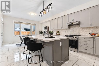 126 DURHAM AVENUE Barrie Ontario photo 13
