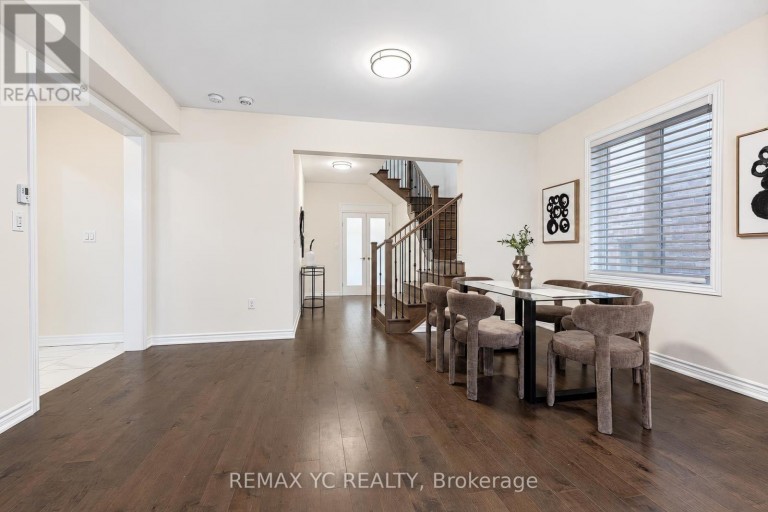 126 DURHAM AVENUE, Barrie, Ontario, L9J0W7