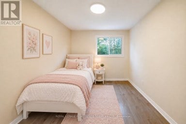 1254 NAPIER CRESCENT Oakville (CP College Park) Ontario photo 13