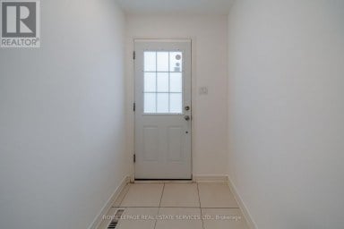 1254 NAPIER CRESCENT Oakville (CP College Park) Ontario photo 17