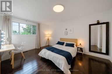 1254 NAPIER CRESCENT Oakville (CP College Park) Ontario photo 19
