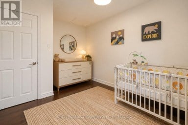 1254 NAPIER CRESCENT Oakville (CP College Park) Ontario photo 21