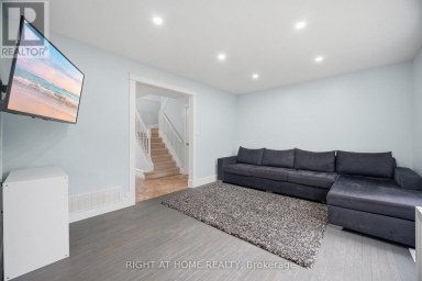 1527 FORESTDALE COURT Oakville (FA Falgarwood) Ontario photo 8