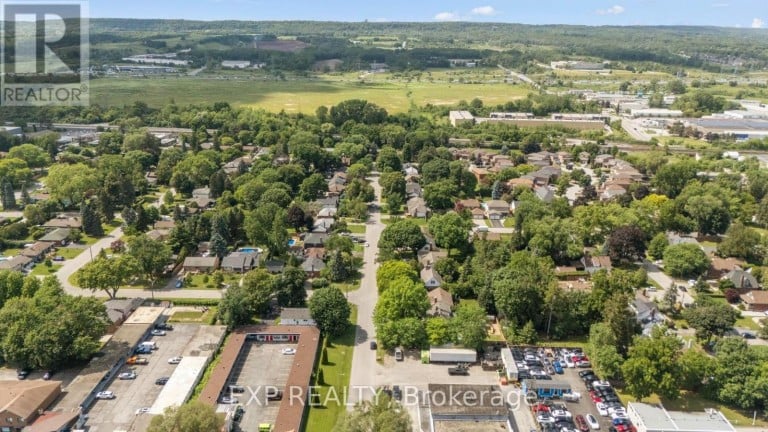 1063 JOAN DRIVE, Burlington (LaSalle), Ontario, L7T3H3