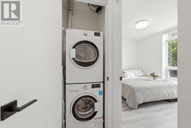 403 - 455 CHARLTON AVENUE E Hamilton (Stinson) Ontario photo 19