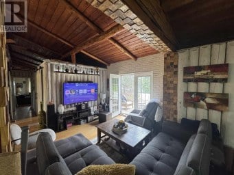 280 Highway 17 Wawa Ontario photo 40