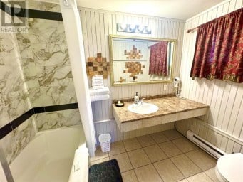 280 Highway 17 Wawa Ontario photo 9