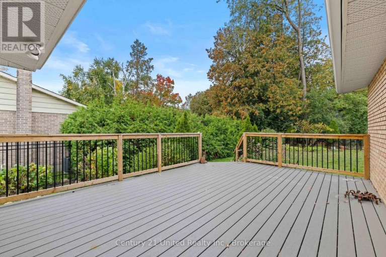1203 ROYAL DRIVE, Peterborough (Northcrest Ward 5), Ontario, K9H6R3