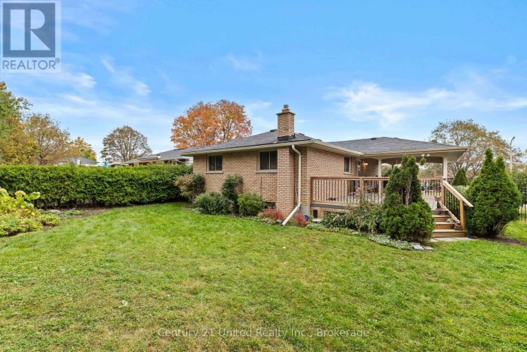 1203 ROYAL DRIVE, Peterborough (Northcrest Ward 5), Ontario, K9H6R3