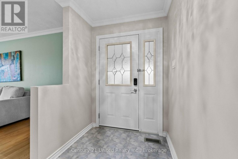 1203 ROYAL DRIVE, Peterborough (Northcrest Ward 5), Ontario, K9H6R3
