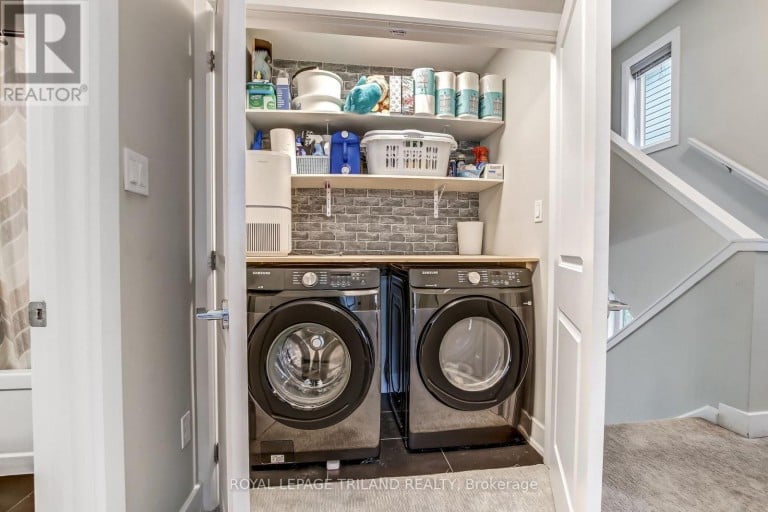 62 - 601 LIONS PARK DRIVE, Strathroy-Caradoc (Mount Brydges), Ontario, N0L1W0