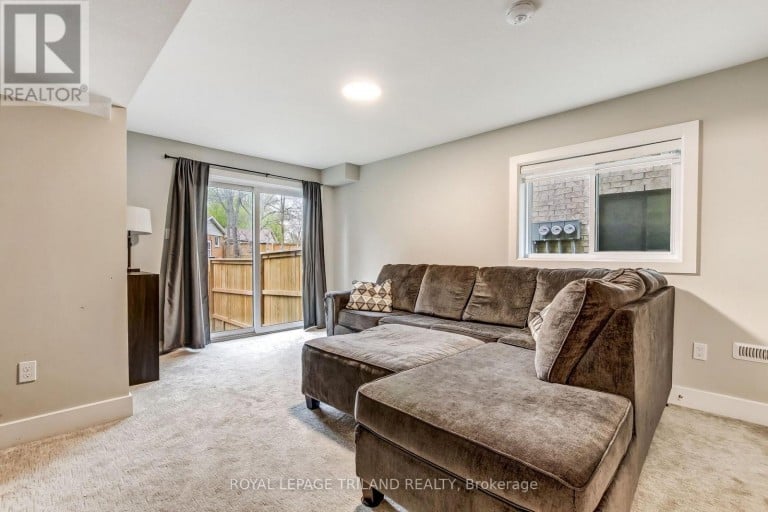 62 - 601 LIONS PARK DRIVE, Strathroy-Caradoc (Mount Brydges), Ontario, N0L1W0