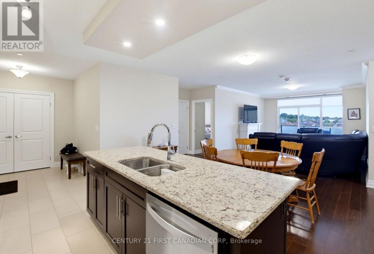 507 - 260 VILLAGEWALK BOULEVARD, London North (North R), Ontario, N6G0W6