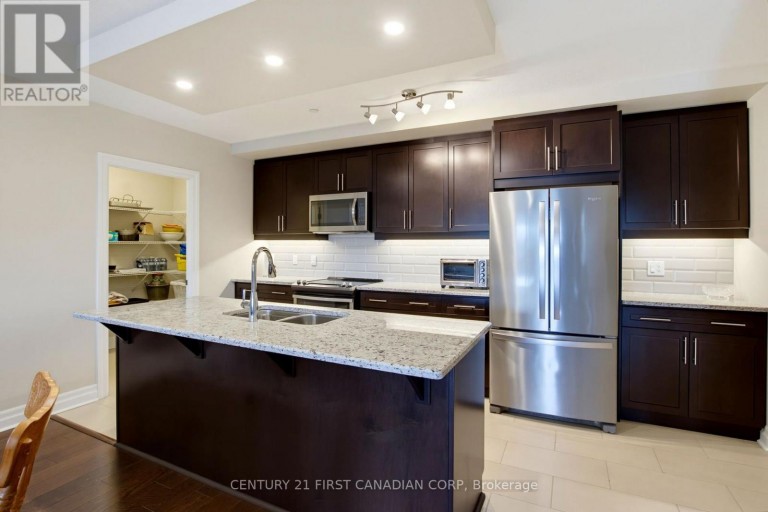 507 - 260 VILLAGEWALK BOULEVARD, London North (North R), Ontario, N6G0W6