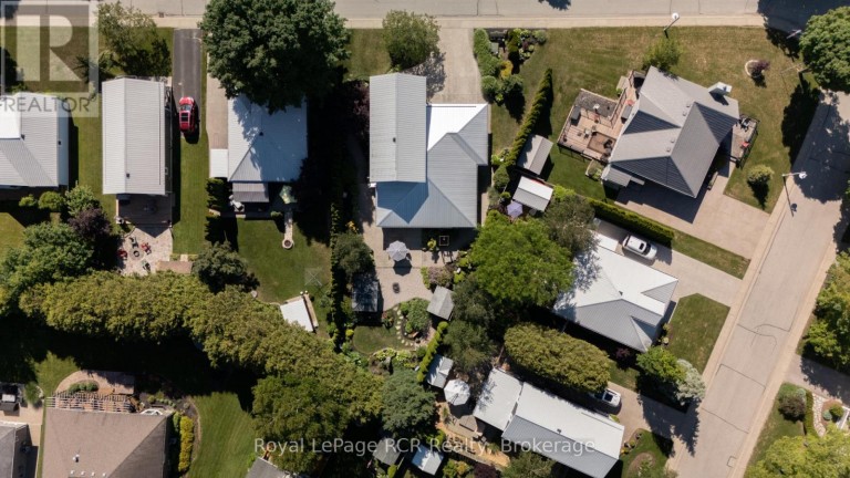 137 - 383 MCNABB STREET, Saugeen Shores, Ontario, N0H2L0