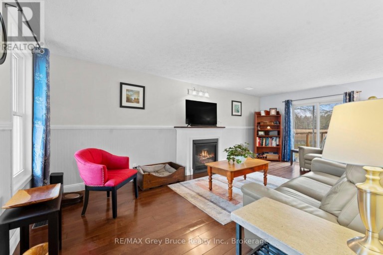 112 MARY AVENUE, Georgian Bluffs, Ontario, N4K5N5