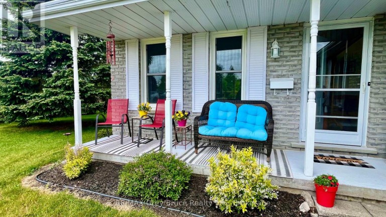112 MARY AVENUE, Georgian Bluffs, Ontario, N4K5N5
