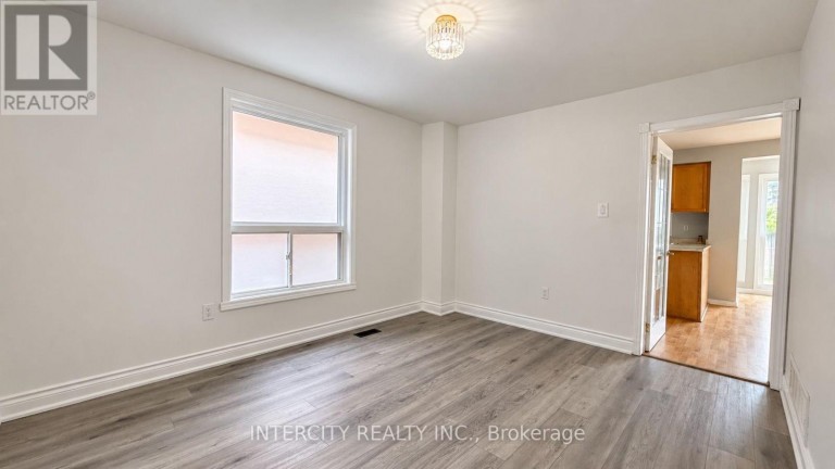 159 MOFFATT AVENUE, Brampton (Fletcher's West), Ontario, L6Y4R8