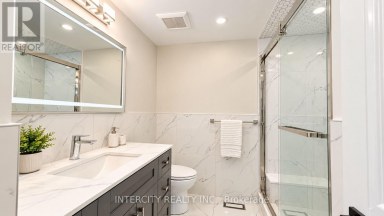 159 MOFFATT AVENUE Brampton (Fletcher's West) Ontario photo 25