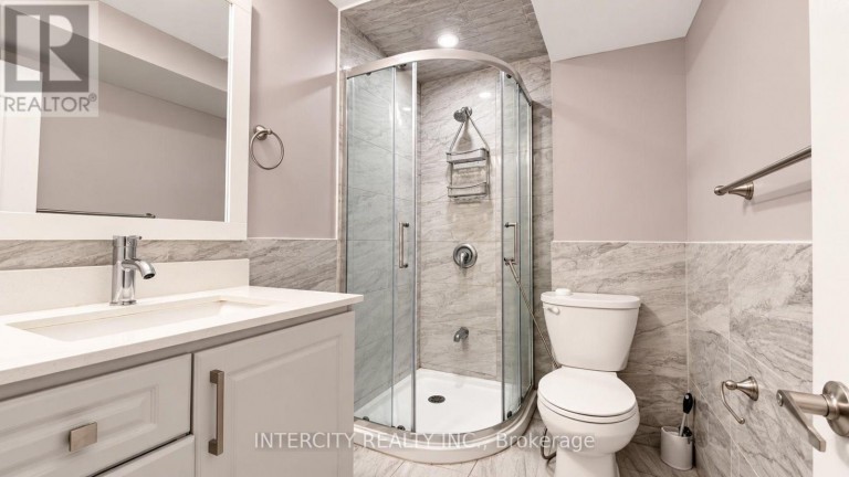 159 MOFFATT AVENUE, Brampton (Fletcher's West), Ontario, L6Y4R8