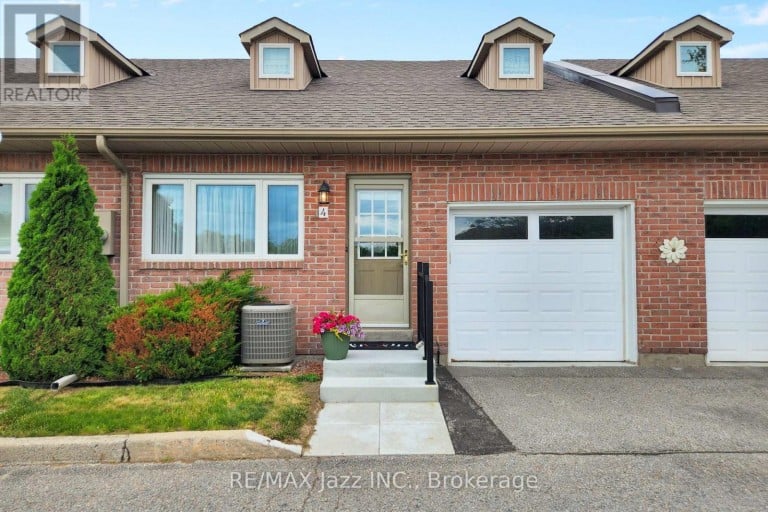 4 - 234 WATER STREET, Scugog (Port Perry), Ontario, L9L1C4