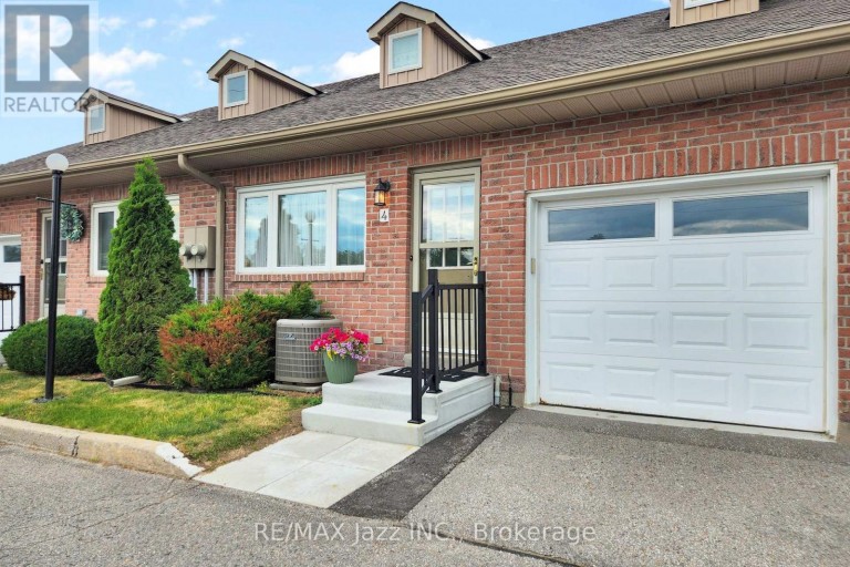 4 - 234 WATER STREET, Scugog (Port Perry), Ontario, L9L1C4