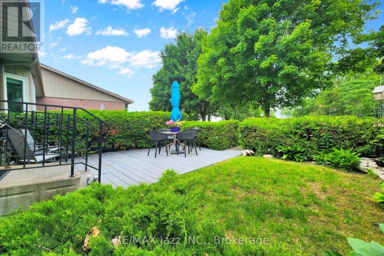 4 - 234 WATER STREET, Scugog (Port Perry), Ontario, L9L1C4