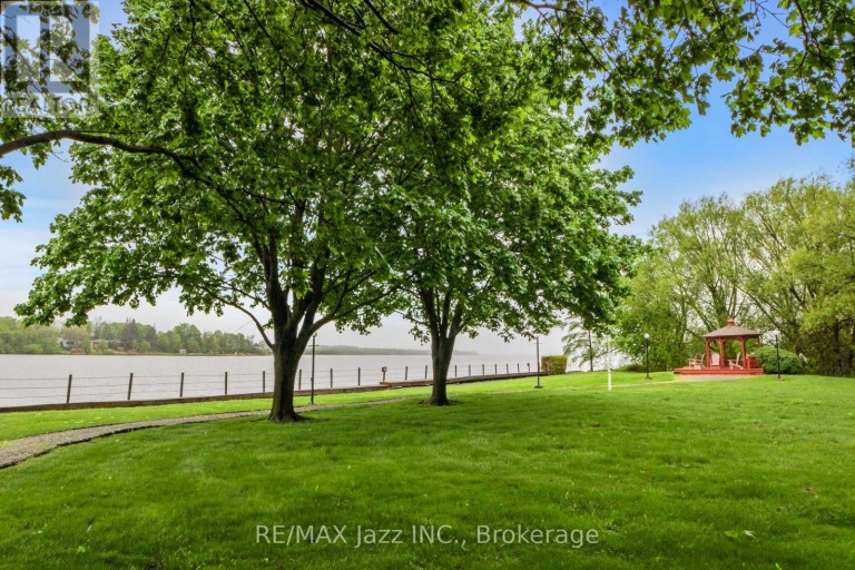 4 - 234 WATER STREET, Scugog (Port Perry), Ontario, L9L1C4