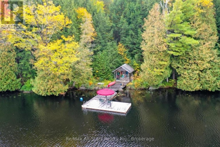 1005 MCARTHUR POINT ROAD, Lake of Bays (Ridout), Ontario, P0B1A0
