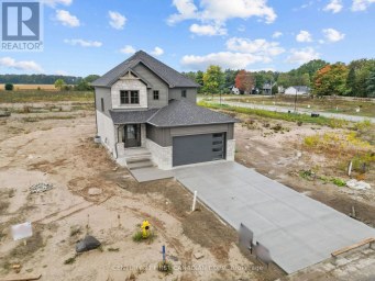 5 DOERR COURT North Middlesex (Ailsa Craig) Ontario photo 3
