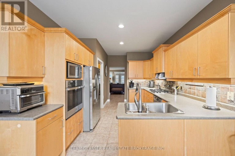 139 - 2025 MEADOWGATE BOULEVARD, London South (South U), Ontario, N6M1K9