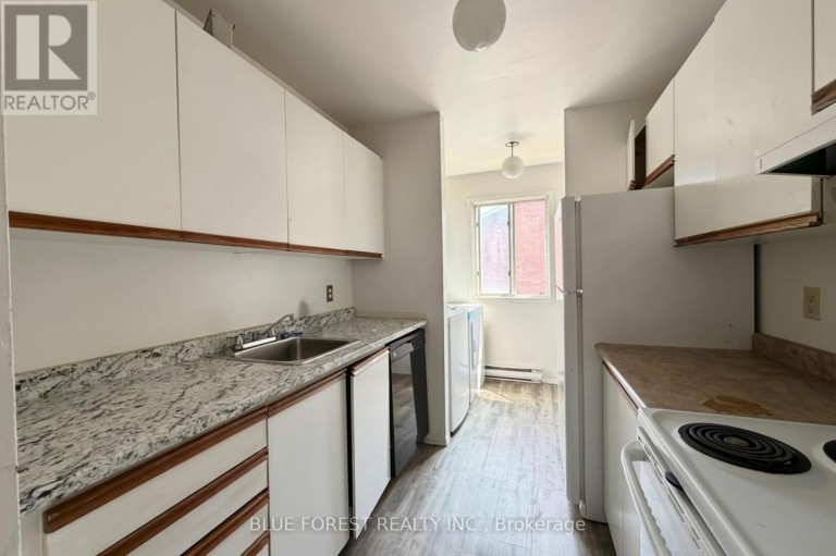 141 - 1096 JALNA BOULEVARD, London South (South X), Ontario, N6E3B8