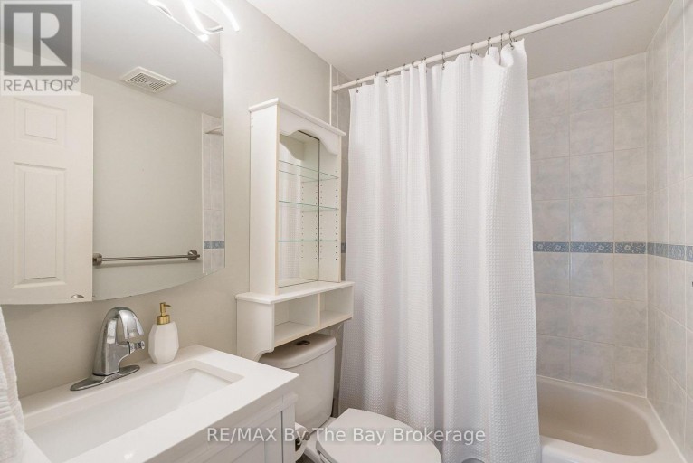 150 SANTOS LANE, Wasaga Beach, Ontario, L9Z2M1