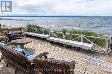 150 SANTOS LANE Wasaga Beach Ontario photo 5