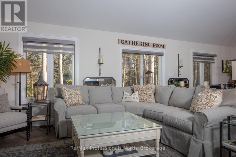 260 STEPHENSON 2 ROAD W, Huntsville (Stephenson), Ontario, P0B1M0