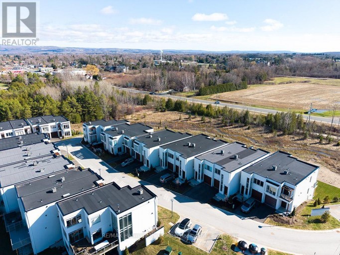 11 WATERVIEW LANE, Blue Mountains, Ontario, N0H2P0